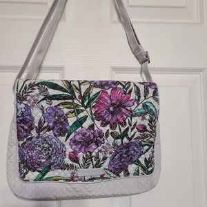 Vera Bradley reversible purse w/ ID holder